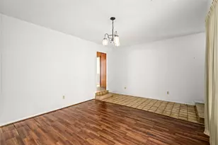 1617 Wavecrest Ln, Houston, TX 77062 - Photo 5