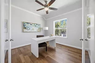 1121 E 24th St, Houston, TX 77009 - Photo 17