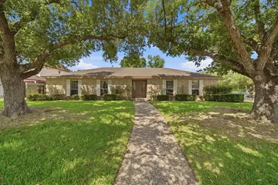 2902 Robinson Road, Missouri City, TX 77459 - Photo 1