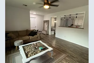 215 N Mechanic Street, Bellville, TX 77418 - Photo 7