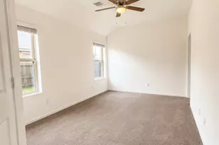 8734 Baywood Ct, Baytown, TX 77521 - Photo 5