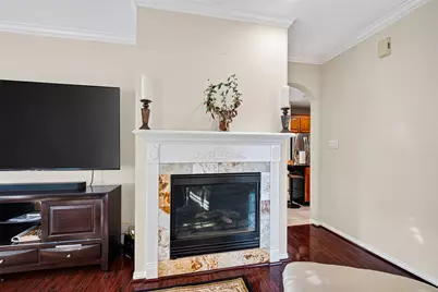 6035 N Arrowana Lane, Houston, TX 77036 - Photo 9