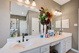 6035 N Arrowana Ln, Houston, TX 77036 - Photo 33