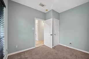 6035 N Arrowana Ln, Houston, TX 77036 - Photo 23