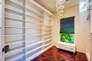 6035 N Arrowana Ln, Houston, TX 77036 - Photo 19