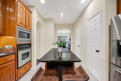 6035 N Arrowana Lane, Houston, TX 77036 - Photo 17