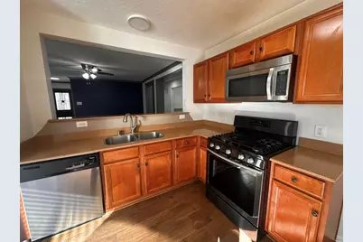 2626 Skyview Crest Court, Houston, TX 77047 - Photo 7