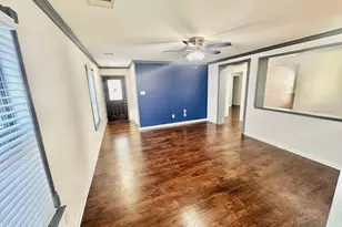 2626 Skyview Crest Ct, Houston, TX 77047 - Photo 3