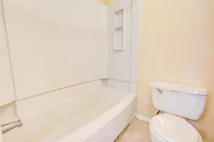 6103 Ludington Dr, Houston, TX 77035 - Photo 17