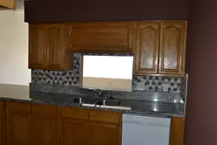 10538 Long River Dr, Sugar Land, TX 77498 - Photo 19