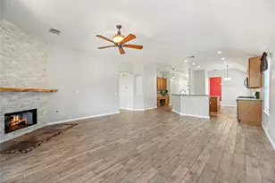 9018 Heather Springs Dr, Spring, TX 77379 - Photo 19