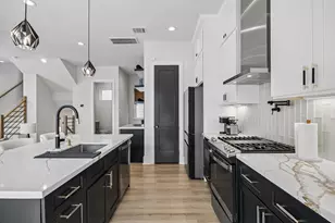 1615 Bigelow St, Houston, TX 77009 - Photo 3
