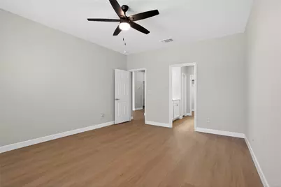 2080 Lost Timbers Drive, Conroe, TX 77304 - Photo 23