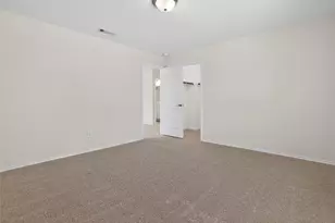 2080 Lost Timbers Dr, Conroe, TX 77304 - Photo 37