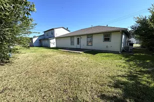 9329 Intervale St, Houston, TX 77075 - Photo 9