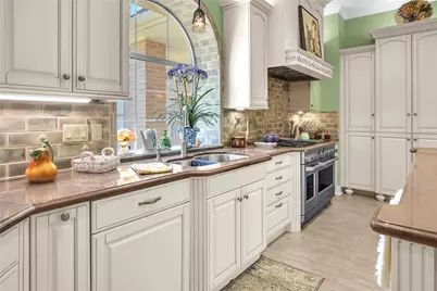 204 Oak Drive, Friendswood, TX 77546 - Photo 23