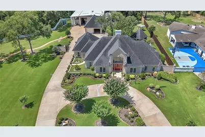 204 Oak Drive, Friendswood, TX 77546 - Photo 5