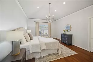 211 E 24th St, Houston, TX 77008 - Photo 15