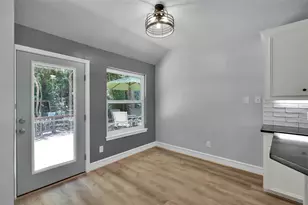 84 Oak Grove Ln, Conroe, TX 77304 - Photo 15
