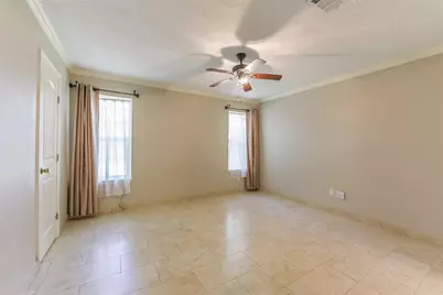 2502 Drummer Drive, League City, TX 77573 - Photo 11