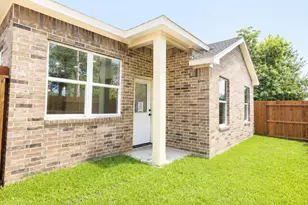 142A College St, Fresno, TX 77545 - Photo 21