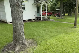 363 W Santa Fe St, Conroe, TX 77301 - Photo 3