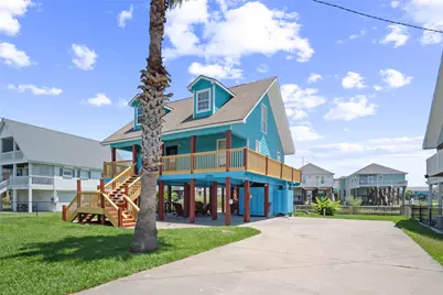 1984 Matt Drive, Crystal Beach, TX 77650 - Photo 3