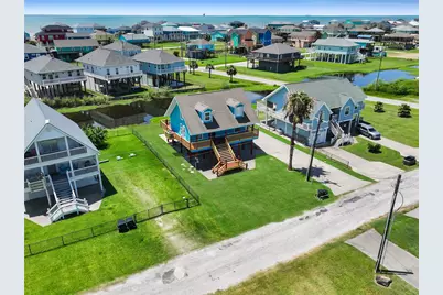 1984 Matt Drive, Crystal Beach, TX 77650 - Photo 39