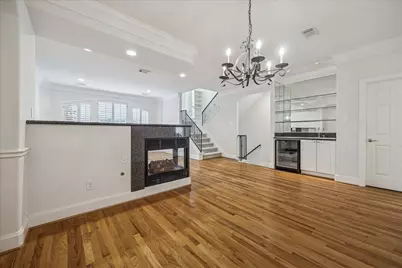 2422 Dorrington Street #B, Houston, TX 77030 - Photo 7