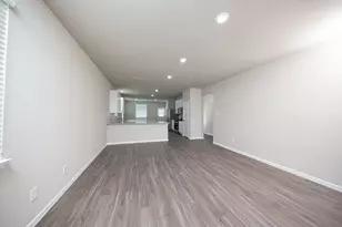 3878 Avalon Ln, Conroe, TX 77301 - Photo 5