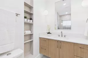 602 Skyland Terrace Way, Houston, TX 77009 - Photo 9