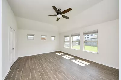 12421 Berberry Drive, Texas City, TX 77568 - Photo 11