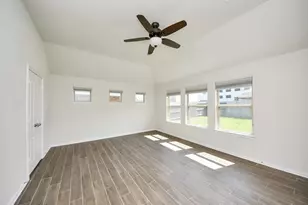 12421 Berberry Dr, Texas City, TX 77568 - Photo 11