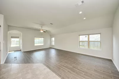 12421 Berberry Drive, Texas City, TX 77568 - Photo 9