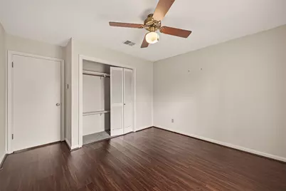 206 Briar Hill Drive, Houston, TX 77042 - Photo 29