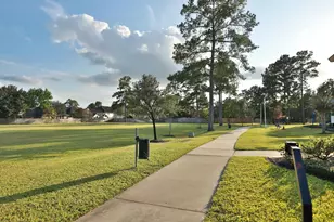 20907 Divellec Ln, Spring, TX 77388 - Photo 45