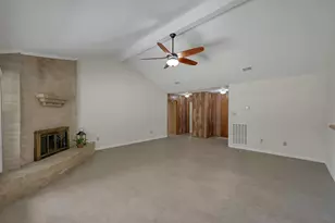 22614 Millgate Dr, Spring, TX 77373 - Photo 11