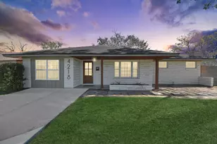 4218 T C Jester Blvd, Houston, TX 77018 - Photo 1