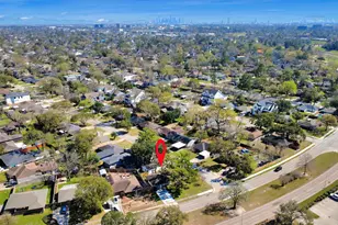 4218 T C Jester Blvd, Houston, TX 77018 - Photo 19