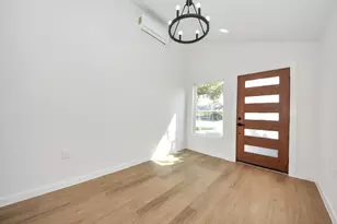 4218 T C Jester Blvd, Houston, TX 77018 - Photo 37