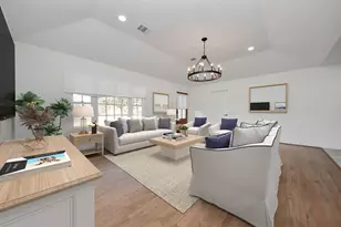 4218 T C Jester Blvd, Houston, TX 77018 - Photo 5