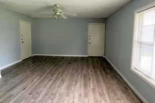 6625 Saxet St, Houston, TX 77055 - Photo 19