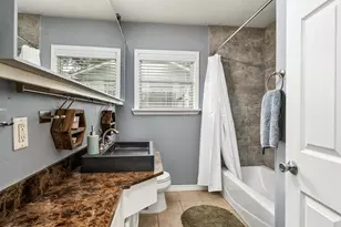 1034 Nashua St, Houston, TX 77008 - Photo 13