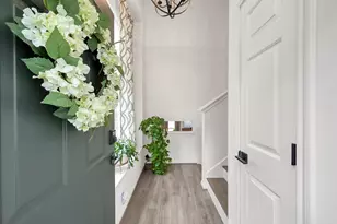 246 N Walden Elms Cir, The Woodlands, TX 77382 - Photo 3