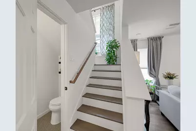 246 N Walden Elms Circle, The Woodlands, TX 77382 - Photo 19