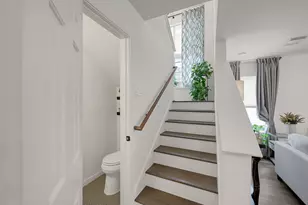 246 N Walden Elms Cir, The Woodlands, TX 77382 - Photo 19