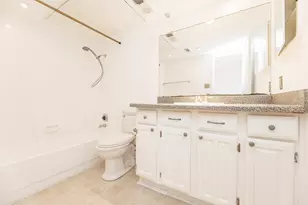 2120 Wilcrest Dr, Houston, TX 77042 - Photo 17