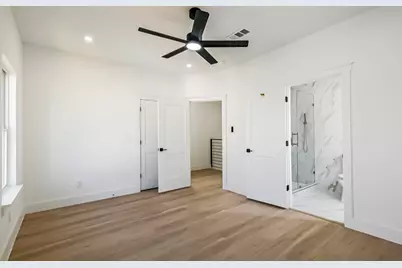5014 Creekmont Drive, Houston, TX 77091 - Photo 21