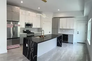 5014 Creekmont Dr, Houston, TX 77091 - Photo 3