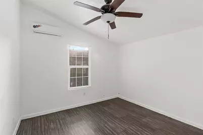 4126 Paladino Street, Bacliff, TX 77518 - Photo 7